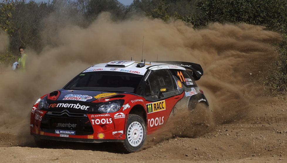 LOVER HERJING: Petter Solberg skal ha med seg Edvald Boasson Hagen i rallybilen til helga. Foto: EPA/Scanpix
