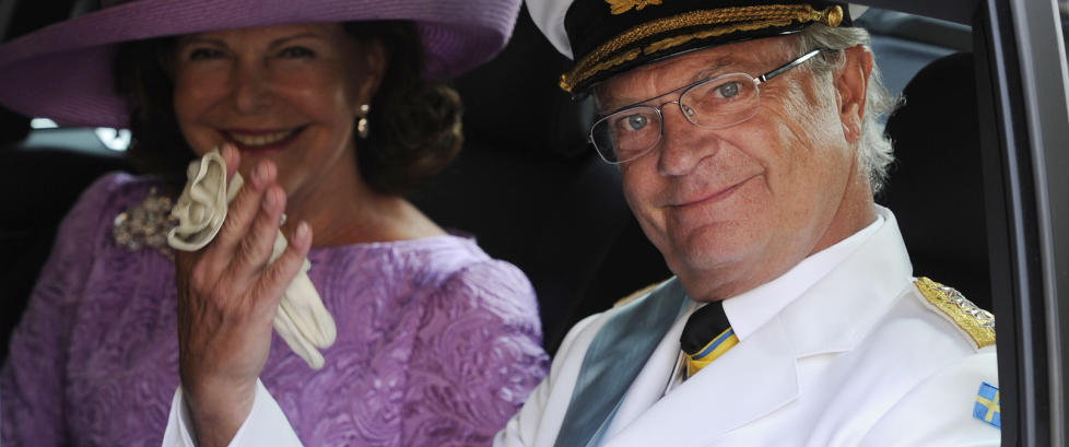 Hemmelig informasjon om kong Carl Gustafs pikevenner er p� avveier