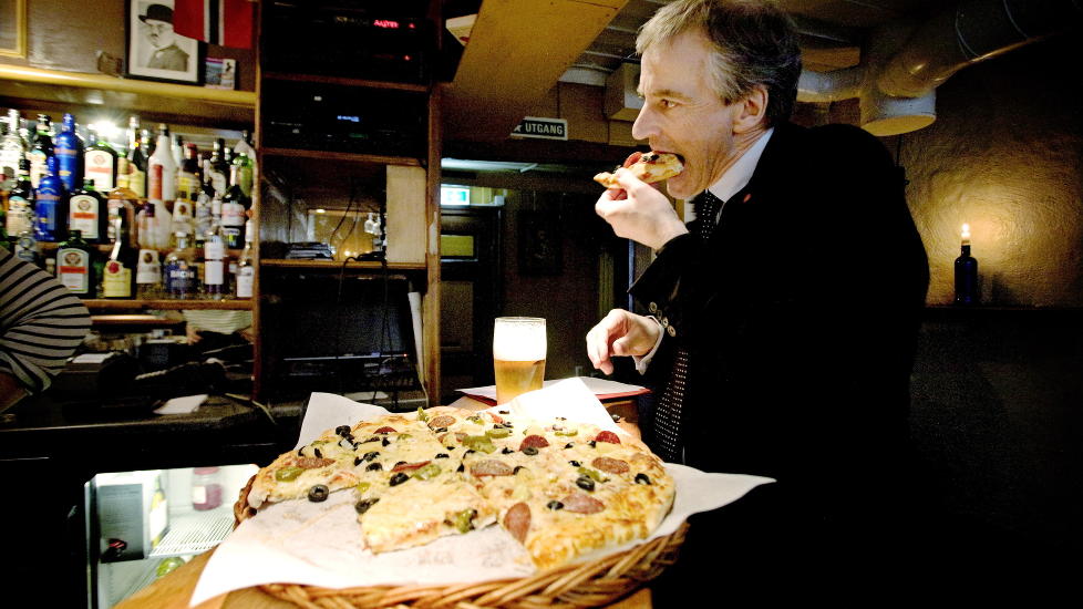 VIL G� LAVKARBON: Men utenriksminister Jonas Gahr St�re og Norge setter ikke salat �verst p� menyen.
Foto: Linn Cathrin Olsen / SCANPIX.