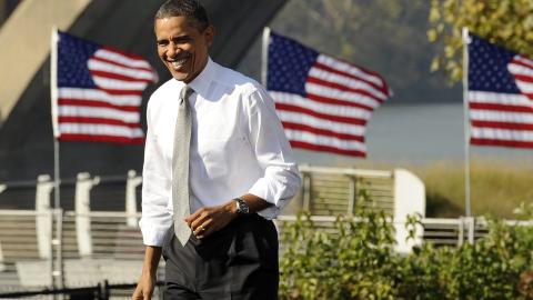 T�FT VALG: Barack Obama kjemper allerede for � bli gjenvalgt som president neste h�st. Det siste han trenger er � involvere USA i en ny krig, men britiske milit�rkilder hevder at han kan bli tvunget til � handle for � hindre Iranske atomv�pen. Foto: Michael Reynolds/EPA/Scanpix