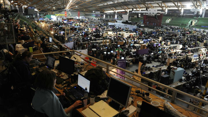 - BREIVIK VAR IKKE P� THE GATHERING: If�lge arrang�ren har ikke Anders Behring Brevik v�rt registrert som deltager p� The Gathering noen gang. Her fra �rets spillmesse i Vikingskipet p� Hamar. Foto: John T. Pedersen/Dagbladet