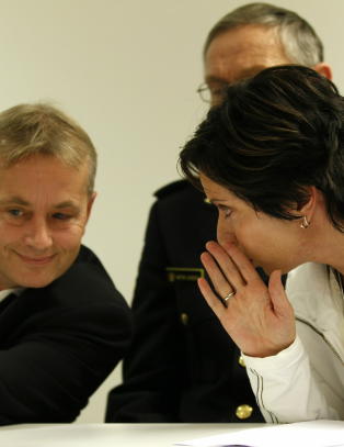Dobler antall politifolk i gatene til helga