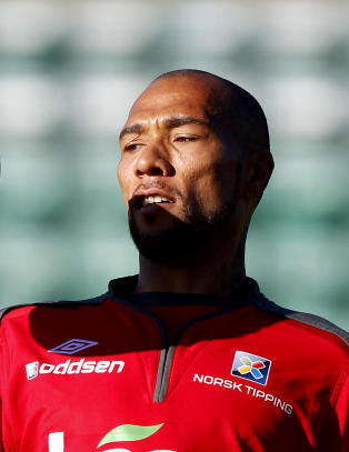 Carew meldte forfall - n� er han tilbake i troppen