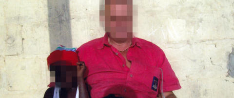 - Gambia-tiltalt (45) sitter under helt jævlige forhold