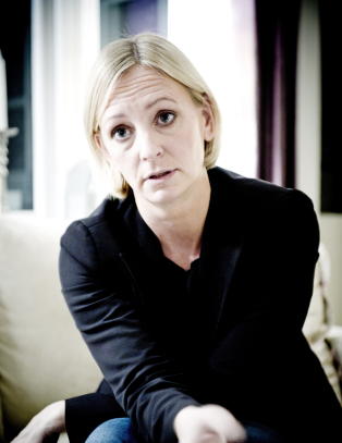Går ut av NFF-styret i protest mot Hallén
