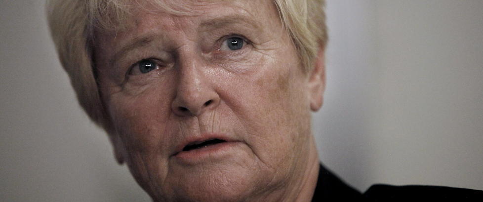 Brundtland forble ubevoktet etter terroraksjonen