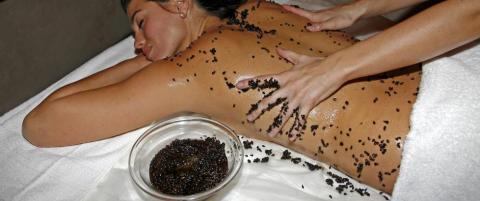 Det ser ut som du sm�res inn med svarte maur