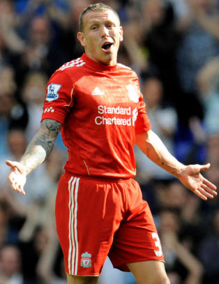 - Jeg f�r pr�ve � terge Bellamy s� han blir sur