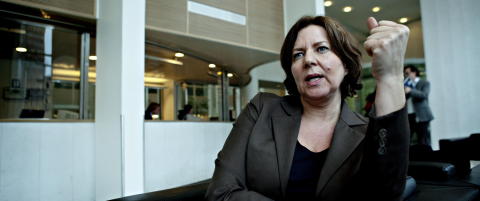 Bjurstr�m ber blakke innvandrere reise hjem