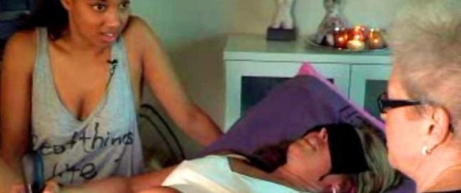 Her får sexologen orgasme på «Trekant»