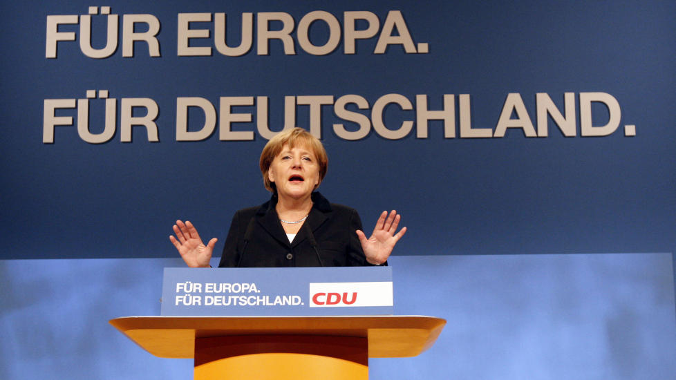 VIL IKKE: Tyskland vil n�dig bruke seddelpressen til � komme seg ut av problemet. Her er Tysklands Tysklands forbundskansler Angela Merkel.   REUTERS/ (GERMANY  - Tags: POLITICS)