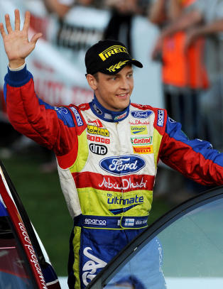 Hirvonen blir stallkamerat med Loeb