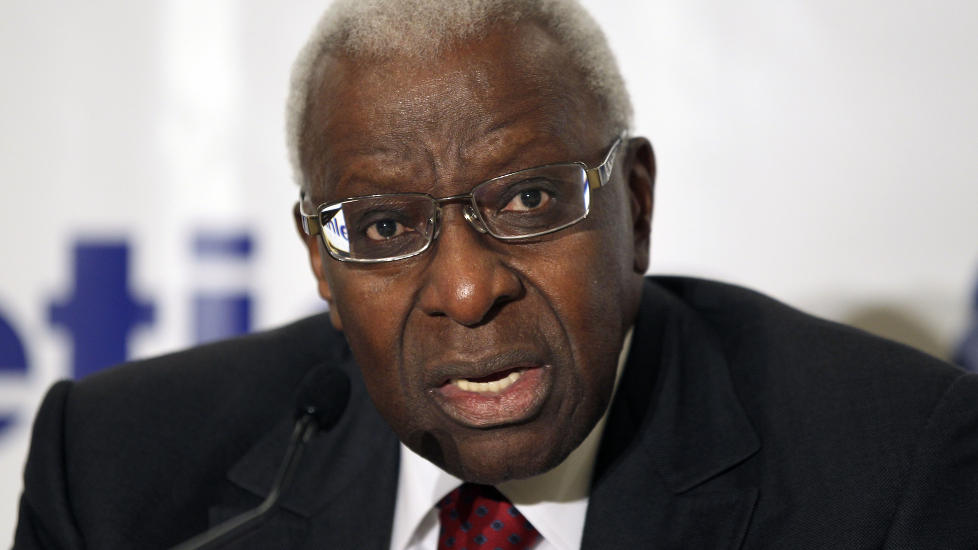 VM TIL AFRIKA? Afrika kommer etter all sannsynlighet til � s�ke VM i friidrett enten i 2019 eller 2021, mener presidenten i IAAF, Lamine Diack. Foto: AFP PHOTO / VALERY HACHE