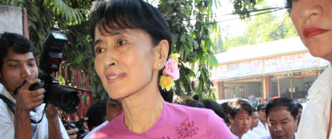 Suu Kyis parti enig om politisk retur i Burma