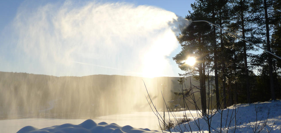 GEILO: Her lages det kunstsn� til helgas skil�yper. Foto: GARD TELJE/DESTINASJON GEILO