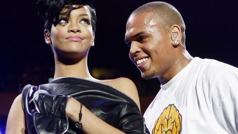 I LYKKELIGERE DAGER: Rihanna og Chris Brown mens de fortsatt var kj�rester. Foto: Lucas Jackson/Reuters/Scanpix