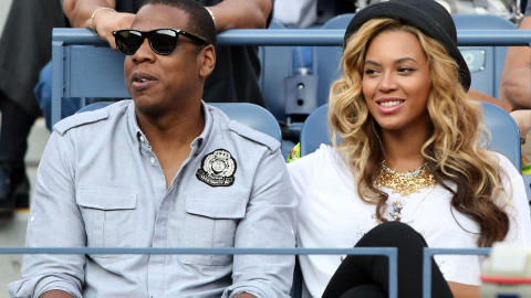 EKTEPAR: Beyonc� og rapperen Jay-Z har v�rt gift i tre �r. Foto: Al Bello/Getty Images/AFP