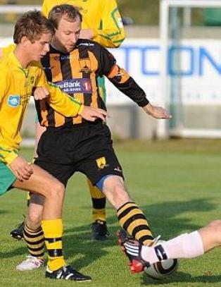 De havnet sist i 6. divisjon, men er like popul�re som Haugesund p� nett