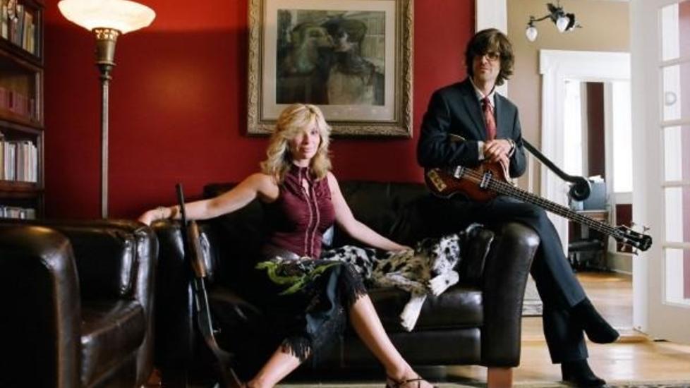OVER THE RHINE: Karin  Bergquist og Linford Detweiler.