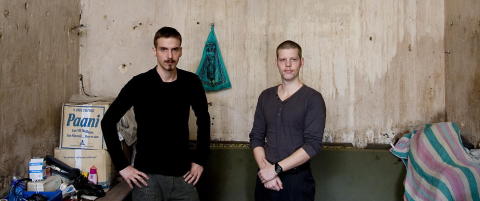 - Kongo-overf�ring utsatt til i morgen