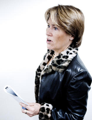 - Har tillit til PST-sjefen så lenge PST-sjefen sitter