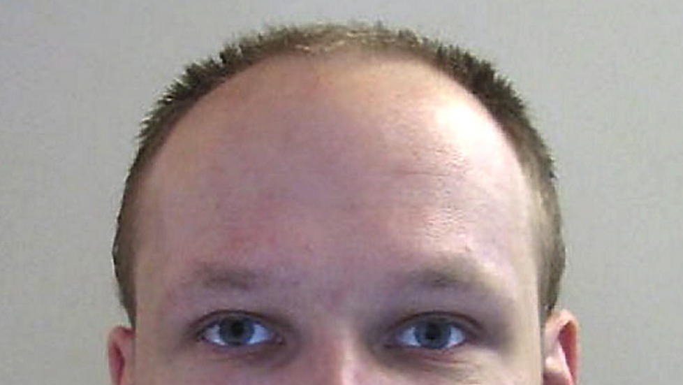 PARANOID SCHIZOFRENI: Anders Behring Breivik drepte 77 personer i terrorangrepene i Regjeringskvartalet og p� Ut�ya 22. juli. At han skal behandles, ikke straffes, har oppr�rt mange. Foto: Politiet