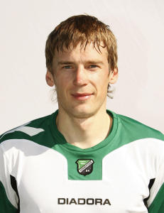 H�nefoss-avtale granskes av Skatt �st