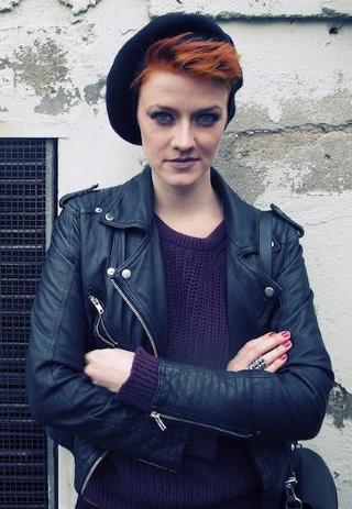 - JEG ELSKER EBAY: Marianne Theodorsen, bak motebloggen Styledevil, kan bruke flere timer p� jakt etter skatter p� Ebay. Foto: Privat