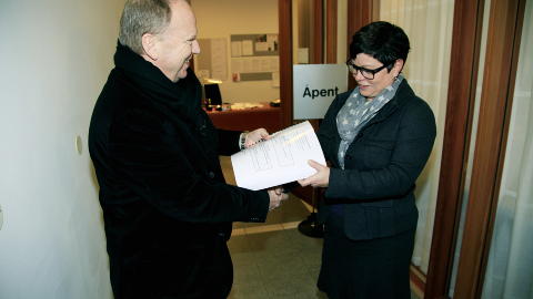 FARLIG: Anders Behring Breivik �fremst�r f�lgelig b�de suicidal og som en reell fare for andre�, skriver de sakkyndige. Foto: JACQUES HVISTENDAHL/DAGBLADET