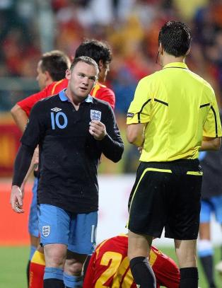 Capello h�per Rooney er klar til Englands tredje EM-kamp
