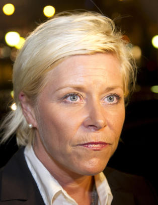 - De g�r ikke av veien for � sammenlikne Frp med terrorister