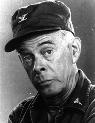 �M*A*S*H�-obersten er d�d