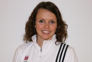 NY BOK: Klinisk ern�ringsfysiolog Heidi Holmlund er en av dem som st�r bak den nye boka �Spis deg best�.