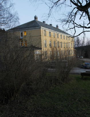 - Hvorfor sitter Breivik p� Ila hvis han er syk?