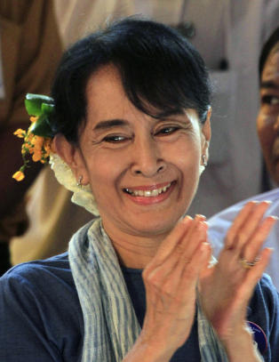 Suu Kyi f�r registrere partiet sitt