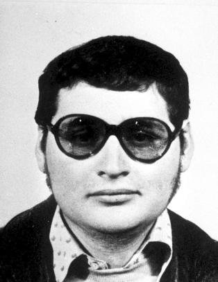 Den 63 �r gamle damemagneten er en av verdens mest kjente leiemordere