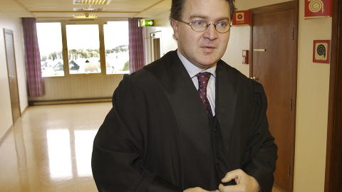 HØINESS' ADVOKAT: : - Det er første gang en norsk domstol skal prøve utgiveransvar og redaktøransvar for anonyme ytringer på nett, påpeker Halvard Helle. ARKIVFOTO: ERLING HÆGELAND/DAGBLADET. HØINESS' ADVOKAT: : - Det er første gang en norsk domstol skal prøve utgiveransvar og redaktøransvar for anonyme ytringer på nett, påpeker Halvard Helle. ARKIVFOTO: ERLING HÆGELAND/DAGBLADET.