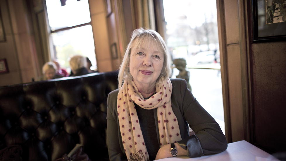 SATIRE: Marianne Fastvold har en spesiell skrivestil, en alvorstung satire der alt er satt p� spissen. Foto: Melisa Fajkovic / Dagbladet