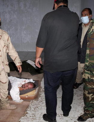 Drapet p� Kadhafi kan v�re en krigsforbrytelse
