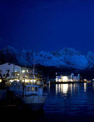 En usannsynlig lang og smal vei tar av fra Europavei 10