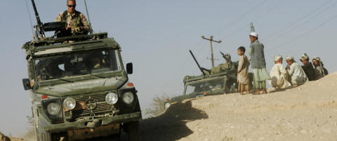 - Soldater i en �food processor�