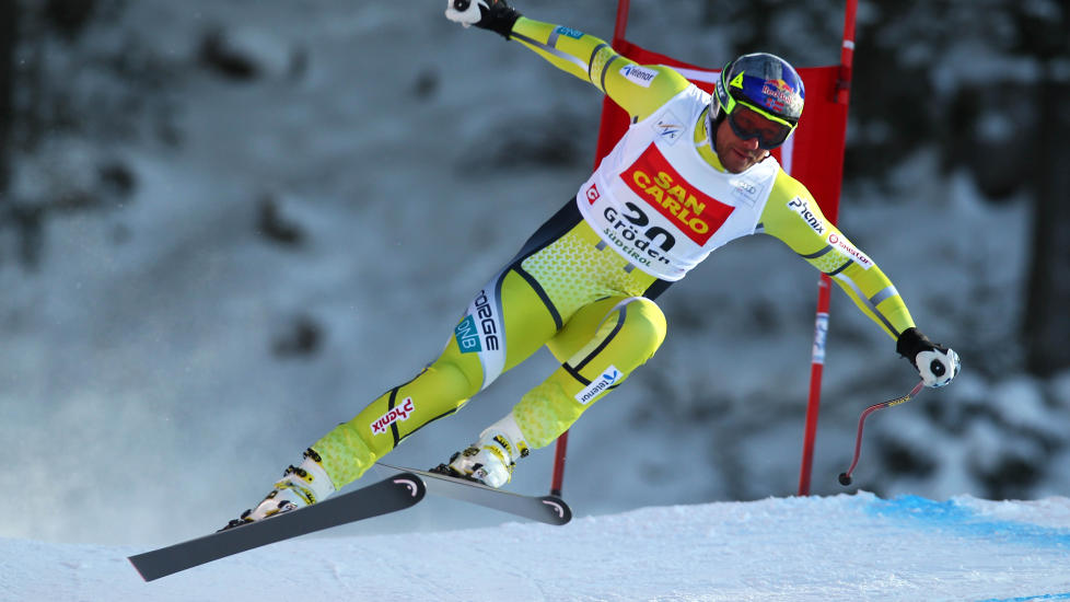 P� PALLEN: Aksel Lund Svindal kj�rte glimrende og ligger p� en flott tredjeplass etter f�rste omgang i verdenscuprennet i storslal�m i Alta Badia s�ndag. Amerikanske Ted Ligety leder. Foto: AP Photo / Alessandro Trovati