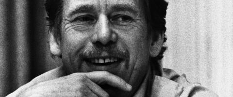 Ville skrive, drikke �l og v�re president - samtidig