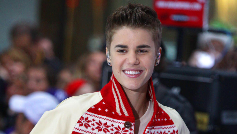 JULEBIEBSEN: Justin Bieber har vist seg � v�re av det gavmilde slaget. Foto: Stella Pictures
