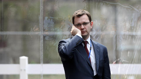VAR REDAKT�R: Andy Coulson var redakt�r for avisa i den aktuelle perioden. Foto: AP Photo / Oli Scarff / Scanpix