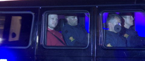 Ut�ya-overlevende: - Frykter at Breivik spiller gal