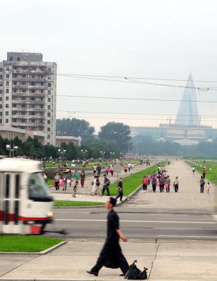�Boblen rundt Nord-Korea vil sl� sprekker�
