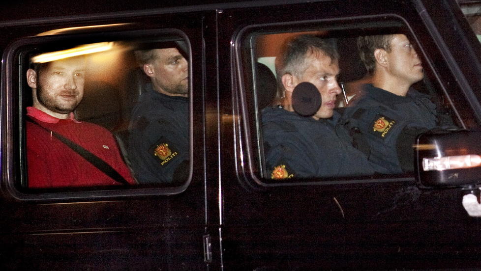F�LGER MED P� TV: Anders Behring Breivik har brukt jula til � se p� TV.
Foto: Nina Hansen / Dagbladet