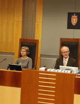 Wenche Elizabeth Arntzen og Arne Lyng skal dømme Anders Behring Breivik