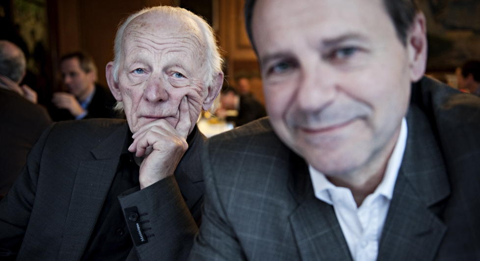 KUNSTNERDUO: Maler H�kon Bleken (58) og skuespiller Svein Tindberg (82) har sammen laget boka �Juleevangeliet�. Foto: Benjamin A. Ward/Dagbladet